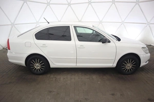 Хэтчбек Skoda Octavia 2012 года, 750000 рублей, Орёл
