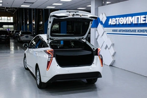 Лифтбек Toyota Prius 2016 года, 1458000 рублей, Солонцы