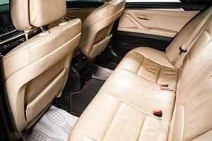 Седан BMW 5 серия 2011 года, 1799000 рублей, Сургут