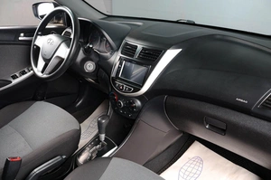 Седан Hyundai Solaris 2014 года, 1049000 рублей, Тюмень