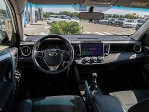 Внедорожник Toyota RAV4 2014 года, 1885000 рублей, Краснодар