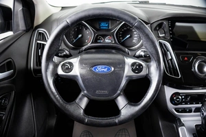 Хетчбэк Ford Focus 2013 года, 679000 рублей, Пермь