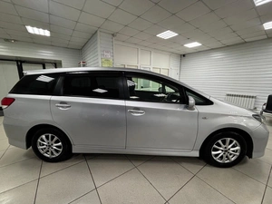 Минивэн Toyota Wish 2010 года, 1099000 рублей, Ачинск