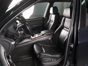 Внедорожник BMW X5 2011 года, 1849000 рублей, Красный Пахарь