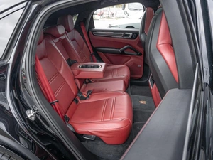 Внедорожник Porsche Cayenne GTS 2021 года, 13400000 рублей, Нижний Новгород