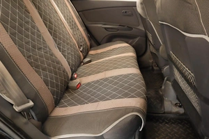 Хетчбэк Kia Rio 2011 года, 749000 рублей, Челябинск