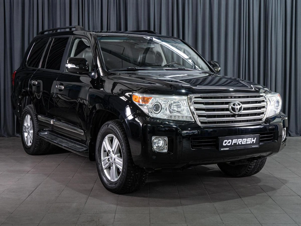 Внедорожник Toyota Land Cruiser 2012 года, 3890000 рублей, Волгоград