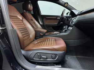 Седан Volkswagen Passat 2013 года, 1197000 рублей, Красноярск