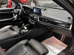 Седан BMW 5 серия 2018 года, 4977000 рублей, Красноярск