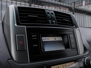 Внедорожник Toyota Land Cruiser Prado 2012 года, 2625000 рублей, Волгоград