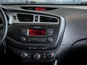 Хетчбэк Kia Ceed 2013 года, 879000 рублей, Уфа