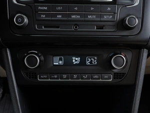 Седан Volkswagen Polo 2018 года, 1321000 рублей, Тюмень