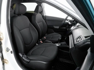 Хетчбэк Kia Rio 2017 года, 1054000 рублей, Воронеж