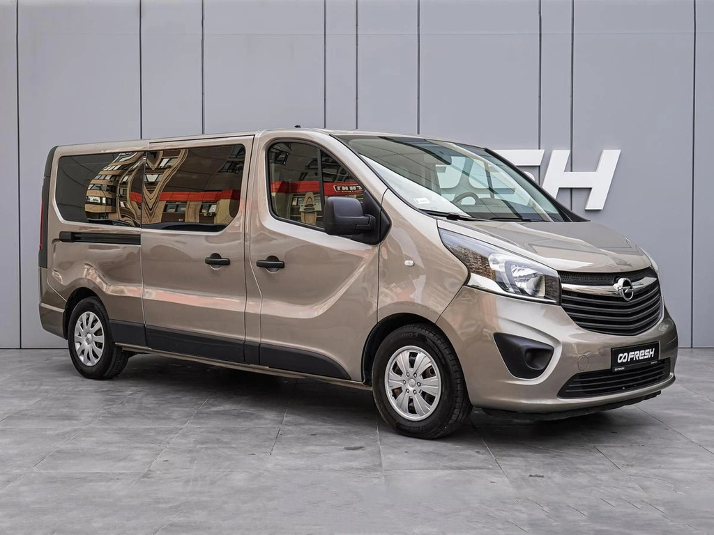 Минивэн Opel Vivaro 2017 года, 2320000 рублей, Краснодар