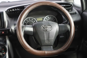 Минивэн Toyota Wish 2010 года, 1089000 рублей, Новосибирск
