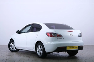 Седан Mazda 3 2011 года, 889000 рублей, Омск