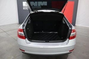 Хэтчбек Skoda Octavia 2018 года, 1500000 рублей, Курск