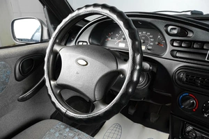 Внедорожник Chevrolet Niva 2005 года, 529000 рублей, Тюмень
