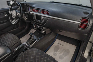 Хетчбэк Kia Rio X-Line 2019 года, 1519000 рублей, Челябинск