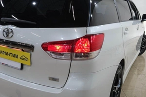 Минивэн Toyota Wish 2011 года, 1199000 рублей, Новокузнецк