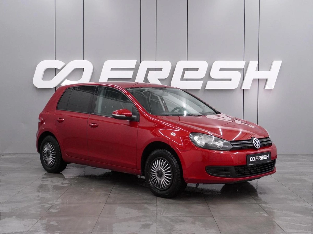 Хетчбэк Volkswagen Golf 2011 года, 899000 рублей, Воронеж