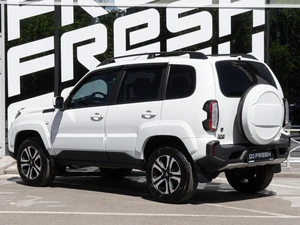 Внедорожник ВАЗ (LADA) Niva Travel 2024 года, 1394000 рублей, Волгоград