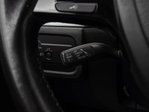 Внедорожник Volkswagen Touareg 2011 года, 2399000 рублей, Большой Сочи
