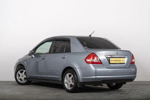 Седан Nissan Tiida Latio 2004 года, 459000 рублей, Томск