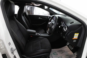 Хетчбэк Mercedes-Benz A-класс 2015 года, 1649000 рублей, Красноярск