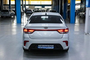 Хетчбэк Kia Rio 2018 года, 898000 рублей, Солонцы