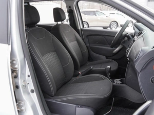 Хетчбэк Renault Sandero 2015 года, 649000 рублей, Волгоград