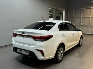 Седан Kia Rio 2019 года, 1197000 рублей, Красноярск