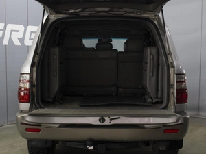 Внедорожник Toyota Land Cruiser 2002 года, 1990000 рублей, Омск