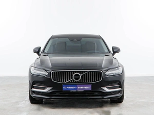 Седан Volvo S90 2019 года, 2699050 рублей, Москва