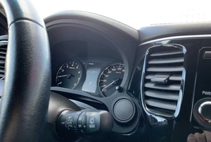 Внедорожник Mitsubishi Outlander 2022 года, 2675000 рублей, Солонцы