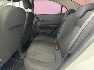 Седан Chevrolet Aveo 2013 года, 665000 рублей, Красноярск