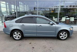 Седан Volvo S40 2011 года, 550000 рублей, Солонцы