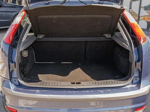 Хетчбэк Ford Focus 2006 года, 599000 рублей, Краснодар