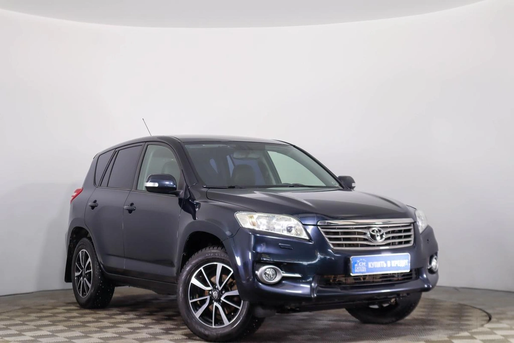 Внедорожник Toyota RAV4 2011 года, 1699000 рублей, Пермь