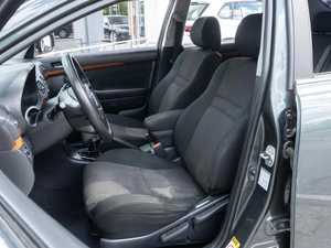 Седан Toyota Avensis 2006 года, 770000 рублей, Волгоград