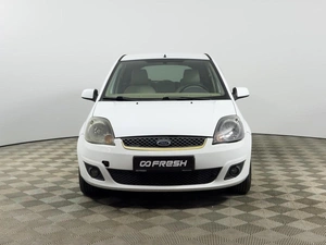 Хетчбэк Ford Fiesta 2006 года, 427100 рублей, Казань
