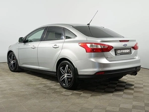 Седан Ford Focus 2011 года, 649900 рублей, Казань