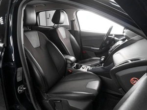 Хетчбэк Ford Focus 2012 года, 919000 рублей, Тюмень