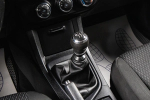 Седан Toyota Corolla 2014 года, 1099000 рублей, Сургут