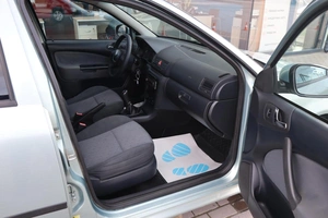 Хэтчбек Skoda Octavia 2009 года, 630000 рублей, Мирное