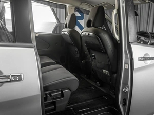 Минивэн Nissan Serena 2018 года, 2070000 рублей, Тюмень