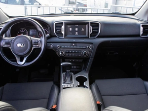 Внедорожник Kia Sportage 2018 года, 2299000 рублей, Петрозаводск