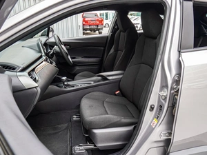 Внедорожник Toyota C-HR 2018 года, 2050000 рублей, Краснодар