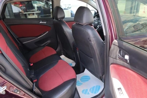 Хэтчбек Hyundai Solaris 2012 года, 990000 рублей, Мирное