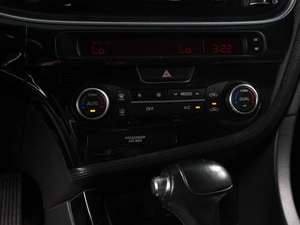 Седан Kia Optima 2015 года, 1615000 рублей, Минеральные Воды